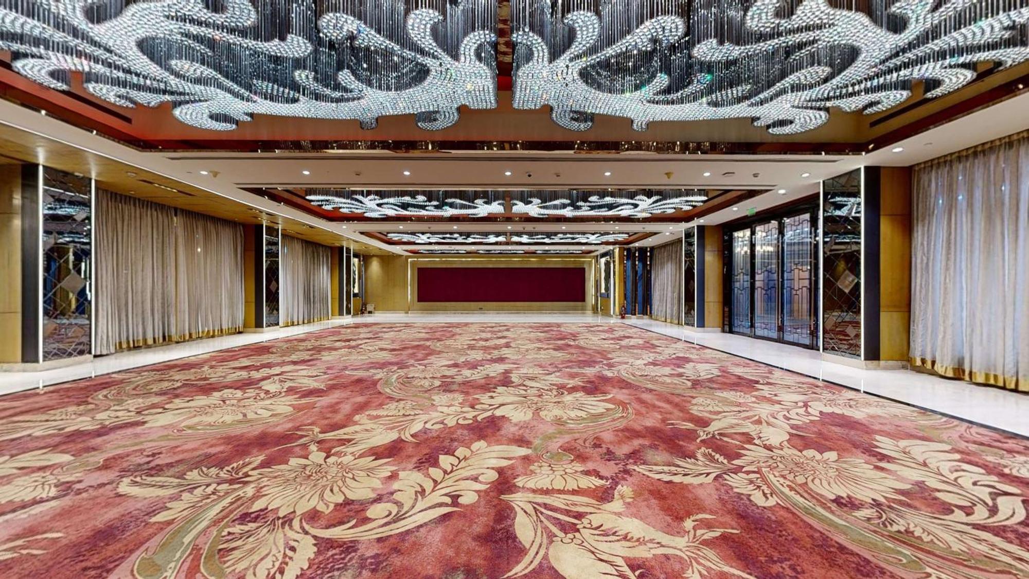 Radisson Blu Towers Kaushambi Delhi Ncr Ghaziabad Exterior foto The Grand Ballroom